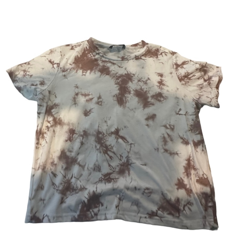 Size small kinda cropped t shirt